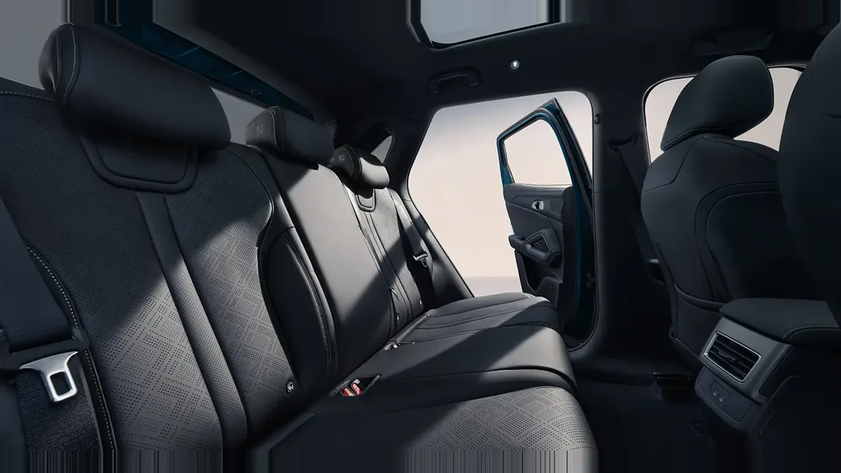 BYD ATTO 2 DM-i Boost en renting en Zaragoza — vista 7