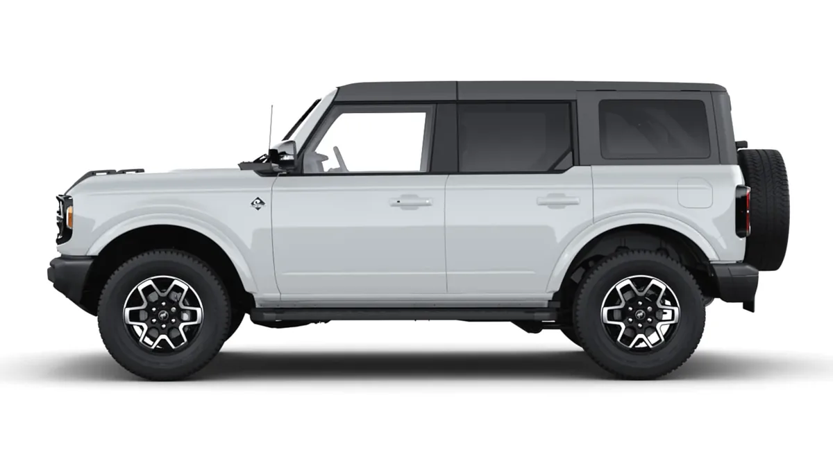Ford Bronco Outer Banks 2.7 EcoBoost V6 335CV en renting en Zaragoza — Lateral
