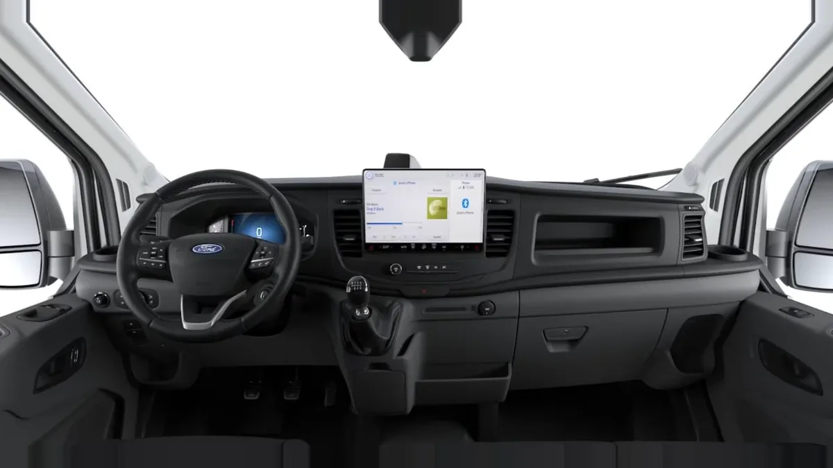 Ford TRANSIT 350 L2 Trend N1 EcoBlue 96kW FWD en renting en Zaragoza — Interior