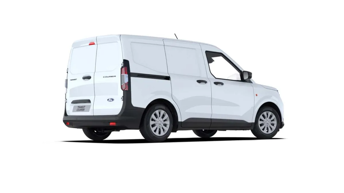 Ford Transit Courier Van 1.5 Ecoblue Trend II en renting en Zaragoza — Trasera