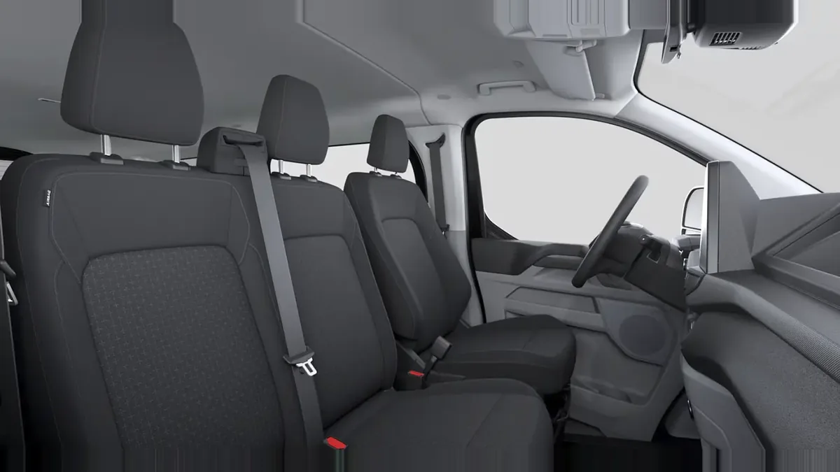 Ford Transit Custom Kombi 2.0 EcoBlue 136CV 320 L2 Trend II en renting en Zaragoza — Interior