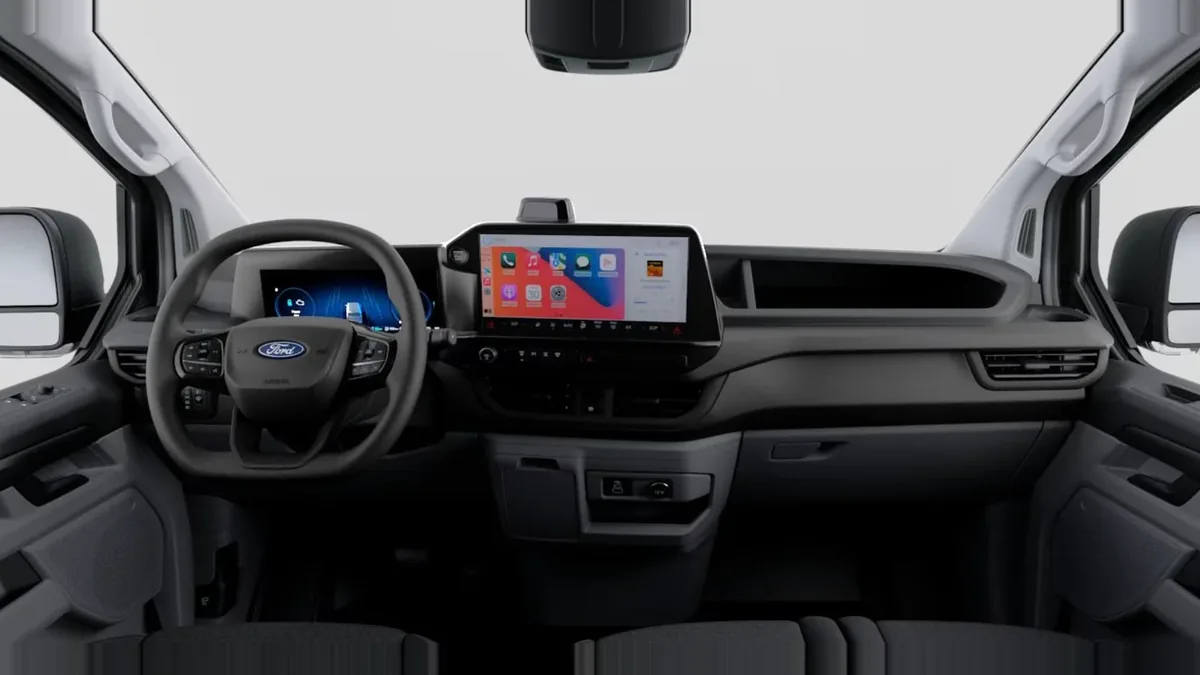 Ford TRANSIT CUSTOM Van 2.5 Duratec PHEV 171kW 320 L1 Trend en renting en Zaragoza — Interior