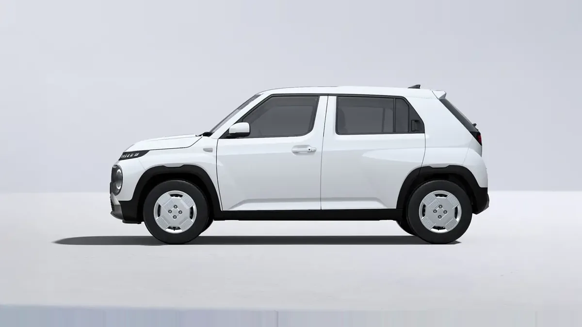 Hyundai Inster 97cv 42kWh Klass en renting en Zaragoza — Delantera