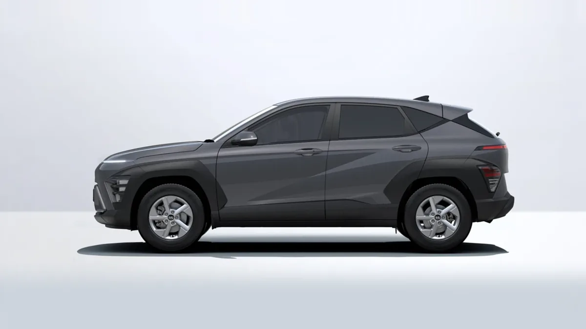 Hyundai Kona HEV 1.6GDI 138CV DT Maxx en renting en Zaragoza — Trasera