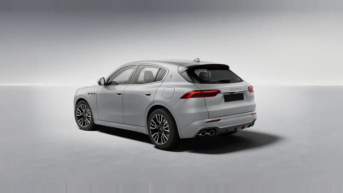 Maserati Grecale L4 MHEV 300CV AWD en renting en Zaragoza — Interior