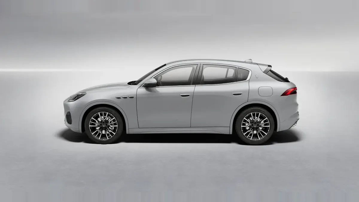 Maserati Grecale L4 MHEV 300CV AWD en renting en Zaragoza — Lateral