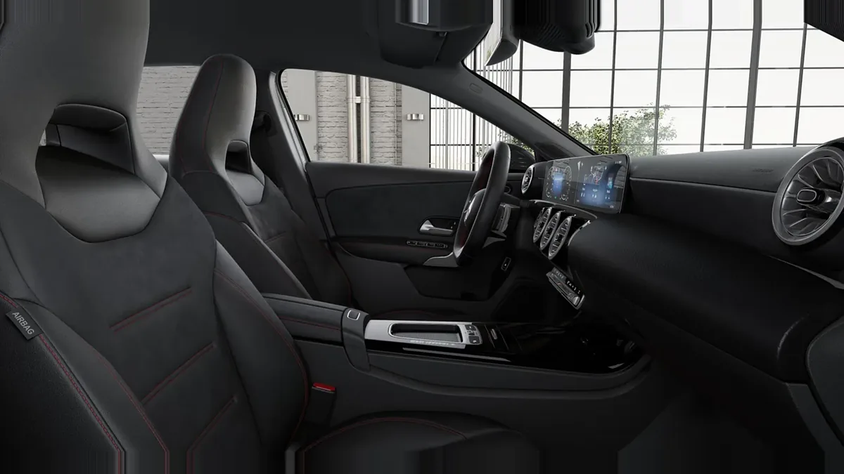 Mercedes-Benz CLASE A 250 e con tecnología híbrida EQ en renting en Zaragoza — Delantera