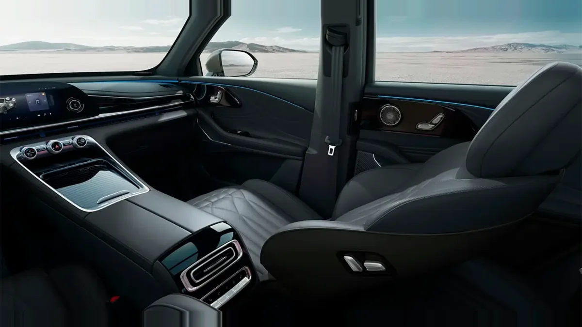 Omoda 9 SHS Premium 1.5 TGDI 3DHT 395kW (537CV) AWD en renting en Zaragoza — Interior