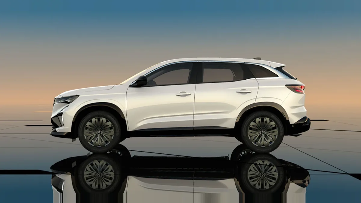 Renault Austral E-Tech Full Hybrid Evolution 147kW en renting en Zaragoza — Lateral