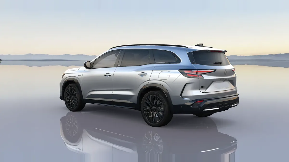 Renault Espace Espirit Alpine Full Hybrid E-Tech 146kW 7p en renting en Zaragoza — Delantera