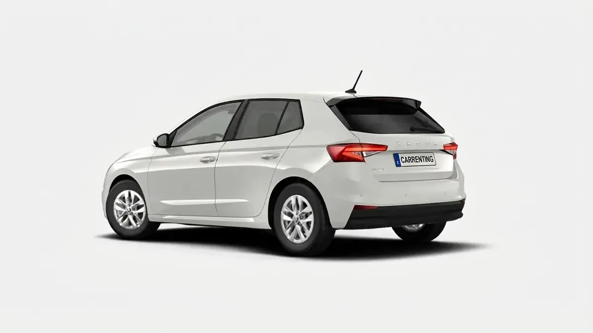 Škoda Fabia 1.0 TSI DSG Selection en renting en Zaragoza — Delantera