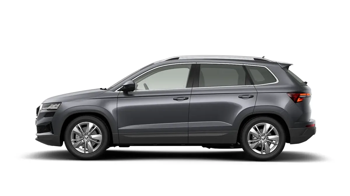 Škoda Karoq Selection 2.0 TDI 150cv 4x4 DSG en renting en Zaragoza — Trasera