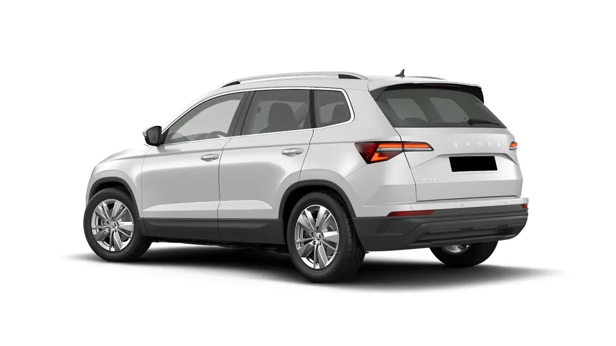 Škoda Karoq Selection 2.0 TDI DSG en renting en Zaragoza — Interior