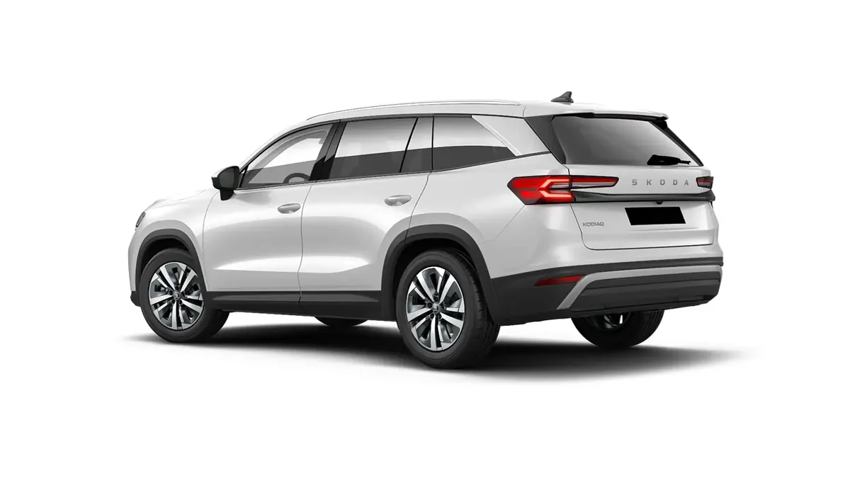 Škoda Kodiaq 1.5 TSI DSG PHEV Selection en renting en Zaragoza — Interior