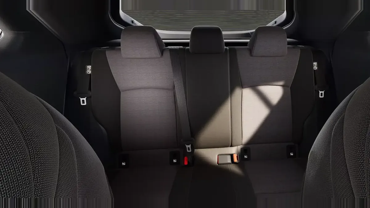 Toyota C-HR Advance Plug-in Hybrid 220 en renting en Zaragoza — vista 7