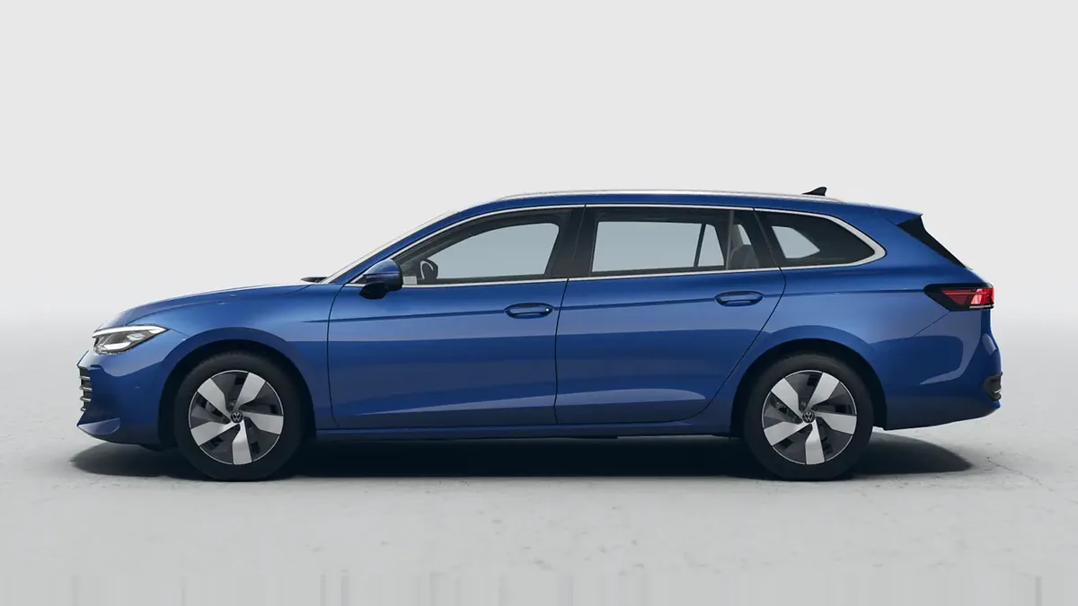 Volkswagen Passat Business 2.0 TDI 90kW DSG en renting en Zaragoza — Trasera