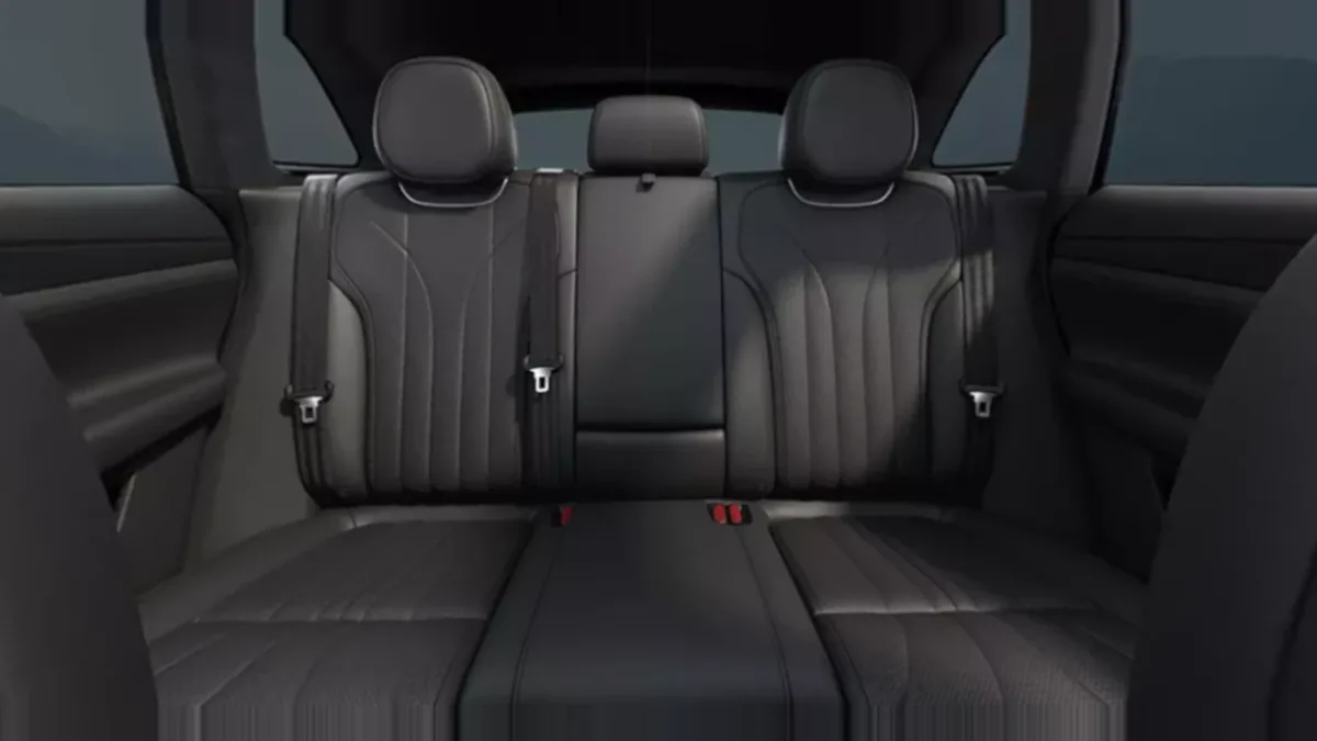 XPENG G9 RWD Long Range en renting en Zaragoza — Interior